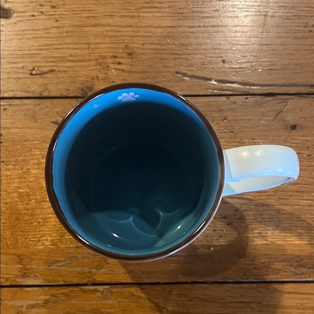 Beach Bum's Mug with Paw Print and Blue Interior - Picture 7 of 7